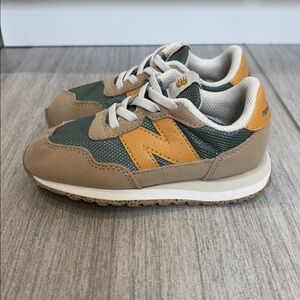 New Balance Kids' Sneakers in Green and Brown
